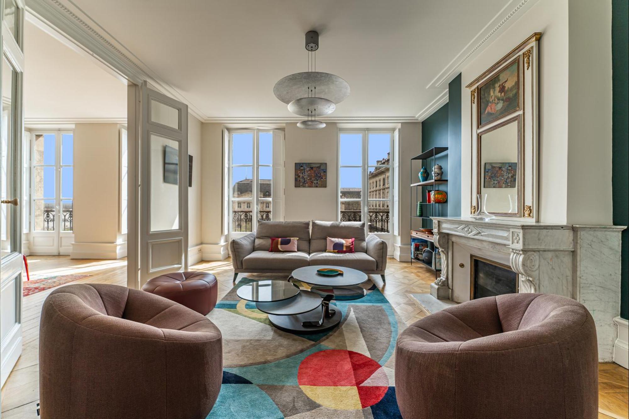 Appartement Luxe Avec Climatisation Parking Vue Exeptionnelle Bordeaux